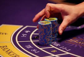 Layar Togel 4D bandarsloto dengan panel taruhan dan hasil undian